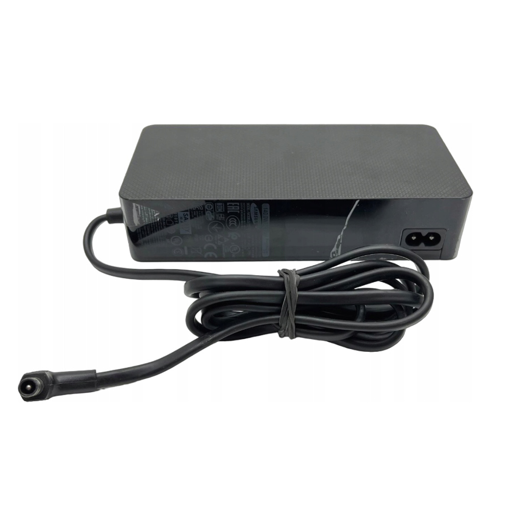 24V 5.83A 140W Samsung 6.5mm 4.4mm Monitor/TV Adapter Charger